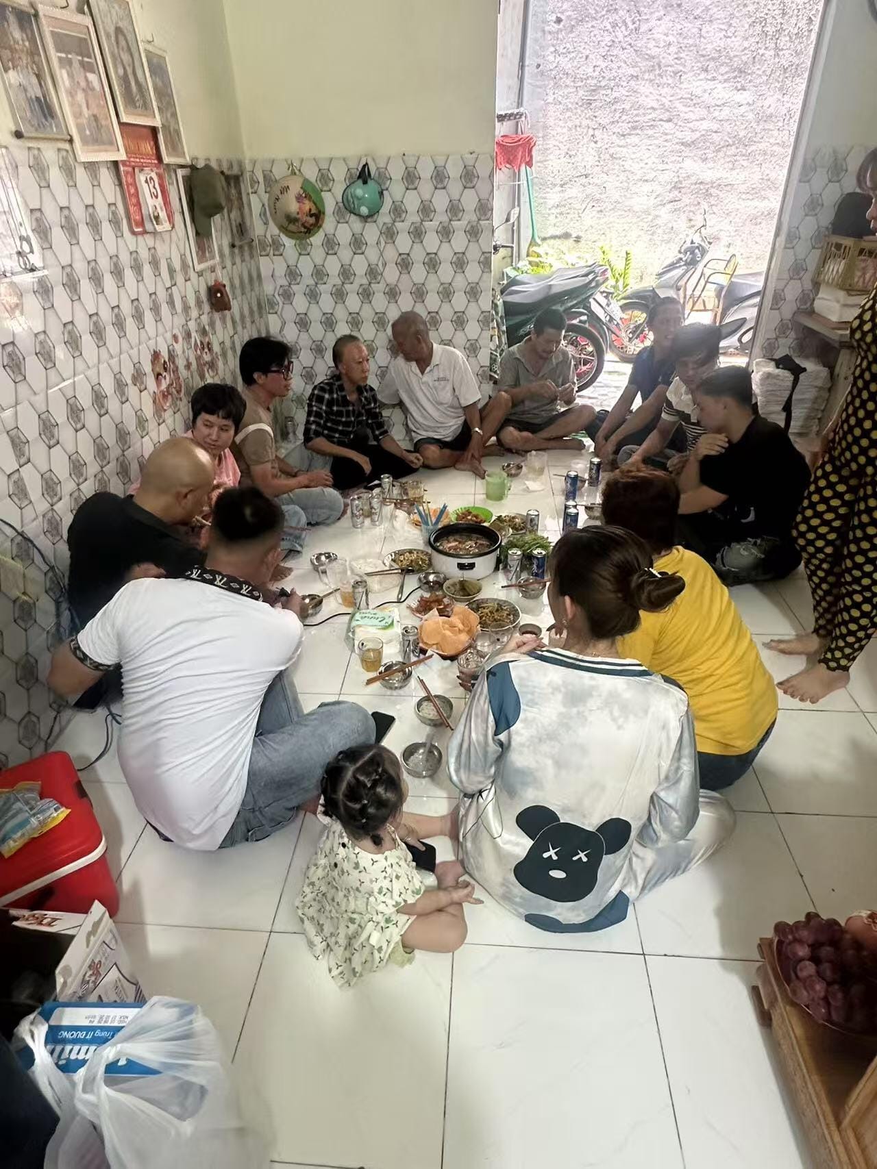 Câu chuyện gia đình Minh Hạnh Dola Dong